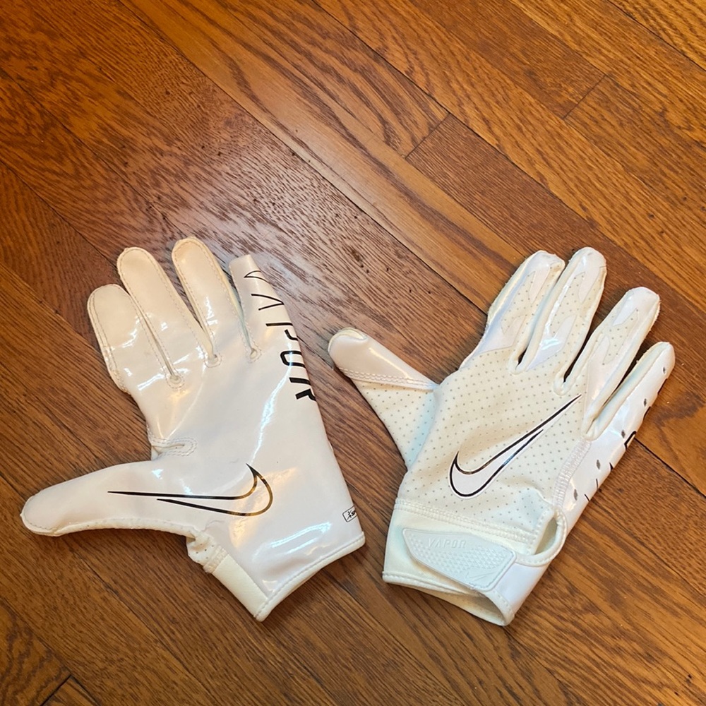 Nike vapor, Youth large size, football receiver glovesl